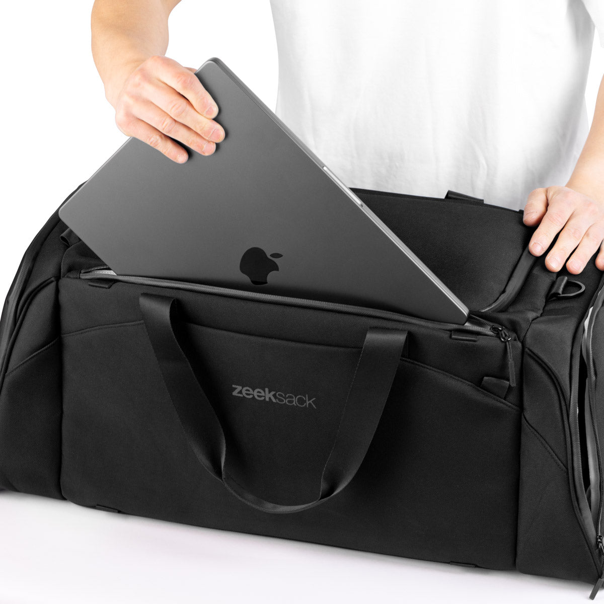 Zeeksack Duffelbag mit integriertem Laptopfach – ideal für Arbeit, Reisen und Fitness im Alltag